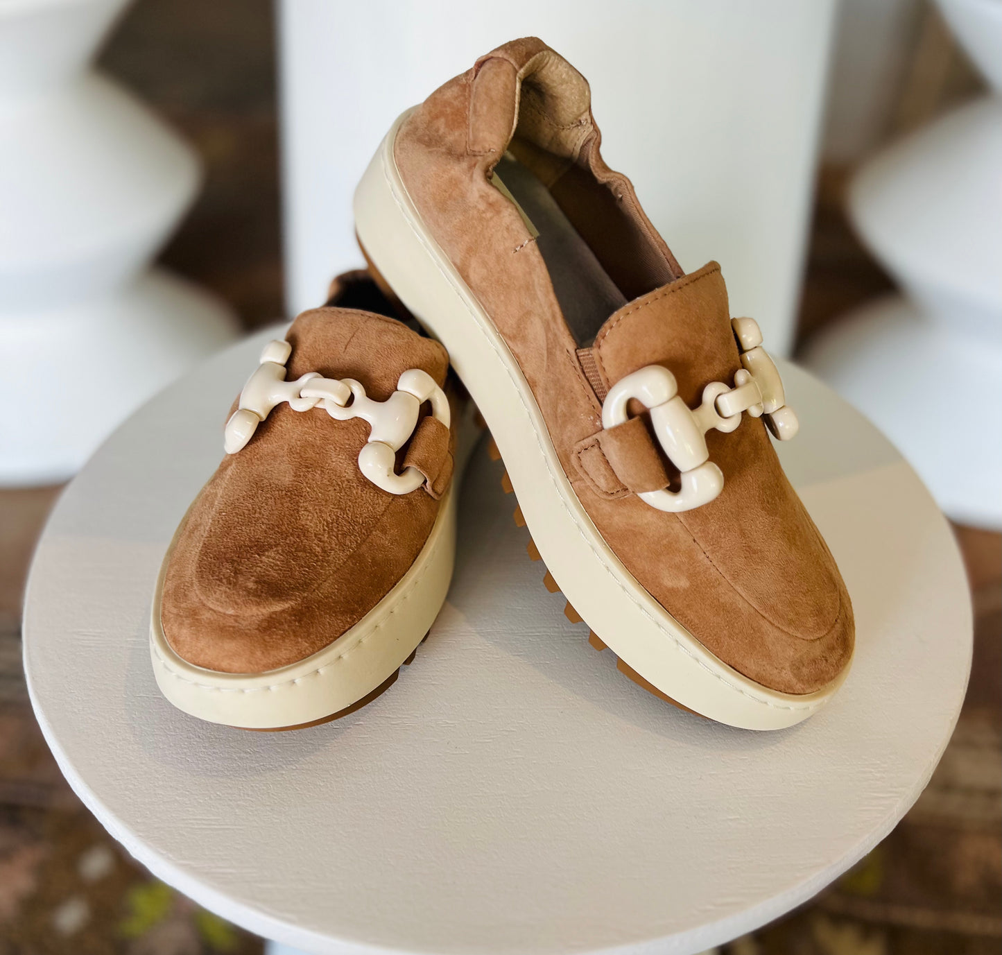 ANDRES TOFFEE SUEDE SHOE