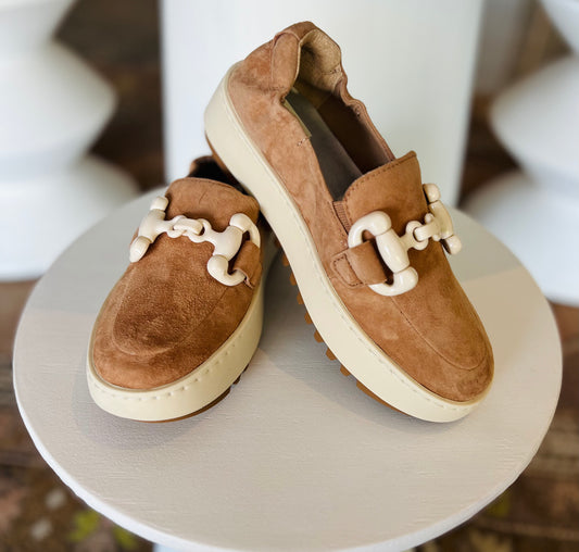 ANDRES TOFFEE SUEDE SHOE